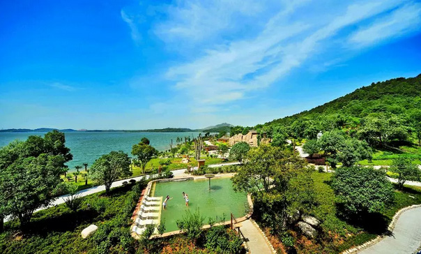 山湖溫泉度假區