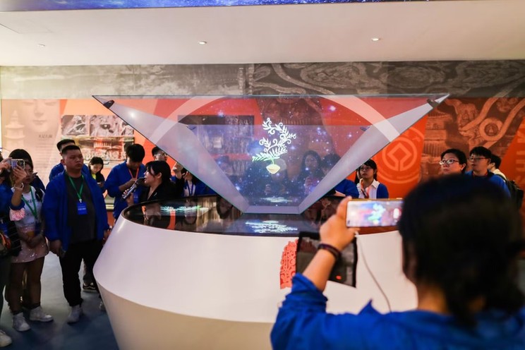 重慶大足:石刻傳奇,湖光詩韻